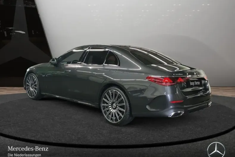 Mercedes-Benz E 220 (Clasa E) din 2025 cu 18.488 km - oferta MER229638 - foto 10