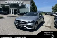 Mercedes-Benz C 300 (Clasa C) din 2023 cu 8.799 km - oferta MER229640 - foto 1