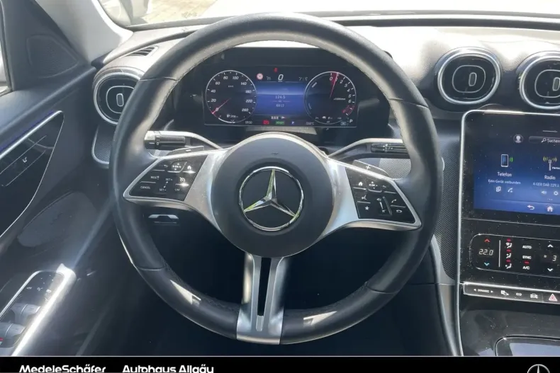 Mercedes-Benz C 300 (Clasa C) din 2023 cu 8.799 km - oferta MER229640 - foto 13
