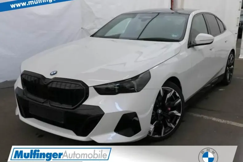 BMW 540 (Seria 5) din 2025 cu 23.968 km - oferta BMW229652 - foto 1