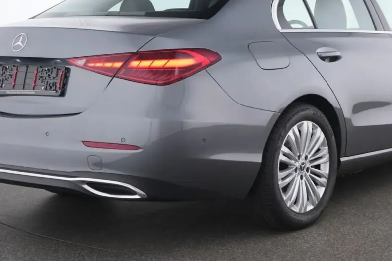 Mercedes-Benz C 180 (Clasa C) din 2025 cu 10.674 km - oferta MER229653 - foto 4