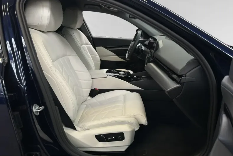 BMW 520 (Seria 5) din 2025 cu 38.620 km - oferta BMW229654 - foto 8