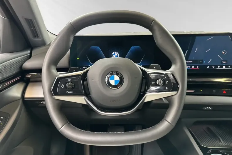 BMW 520 (Seria 5) din 2025 cu 38.620 km - oferta BMW229654 - foto 11