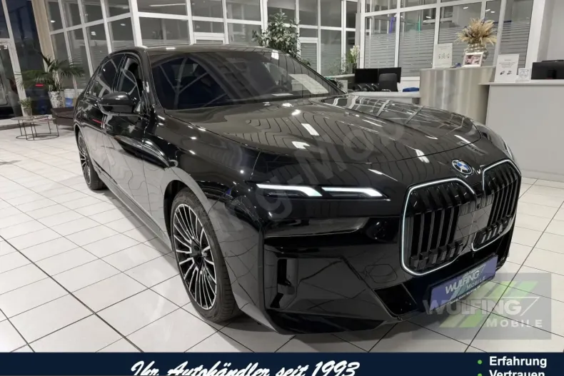 BMW 750 (Seria 7) din 2025 cu 5.000 km - oferta BMW229656 - foto 2