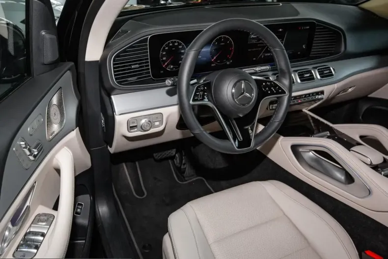 Mercedes-Benz GLE 450 (Clasa GLE) din 2024 cu 27.540 km - oferta MER229659 - foto 4