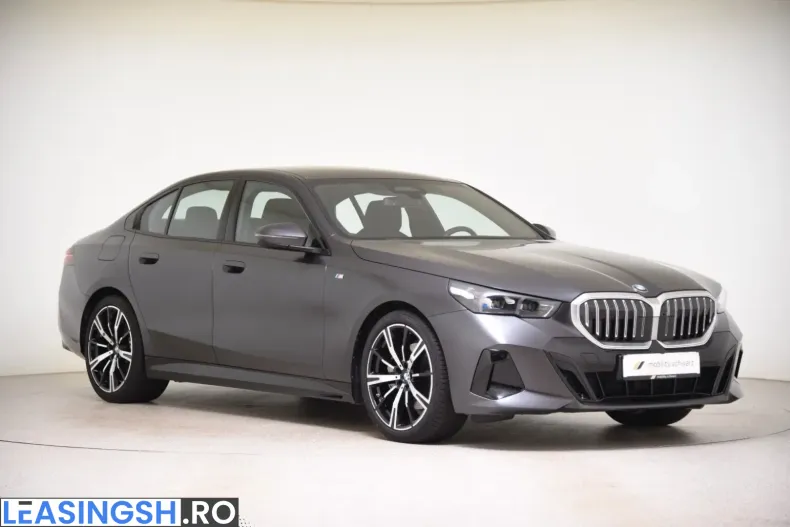 BMW 540 (Seria 5) din 2025 cu 27.900 km - oferta BMW229661 - foto 3