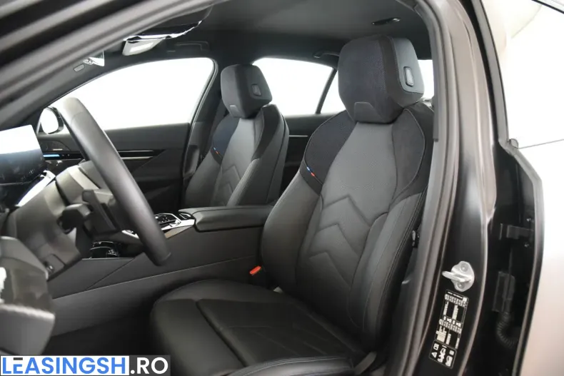 BMW 540 (Seria 5) din 2025 cu 27.900 km - oferta BMW229661 - foto 5