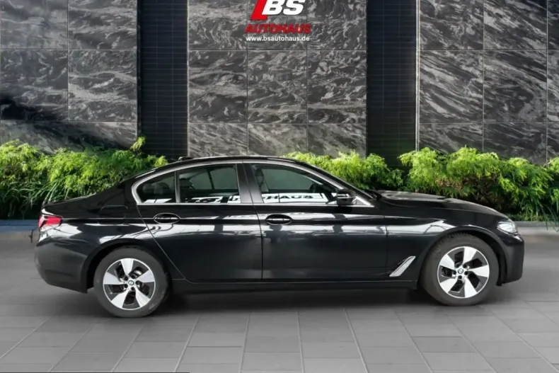 BMW 520 (Seria 5) din 2023 cu 88.900 km - oferta BMW229664 - foto 13