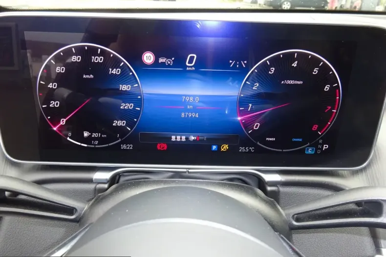 Mercedes-Benz S 580 (Clasa S) din 2023 cu 87.800 km - oferta MER229666 - foto 13