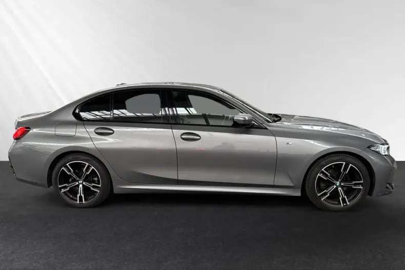 BMW 320 (Seria 3) din 2025 cu 25.200 km - oferta BMW229673 - foto 2