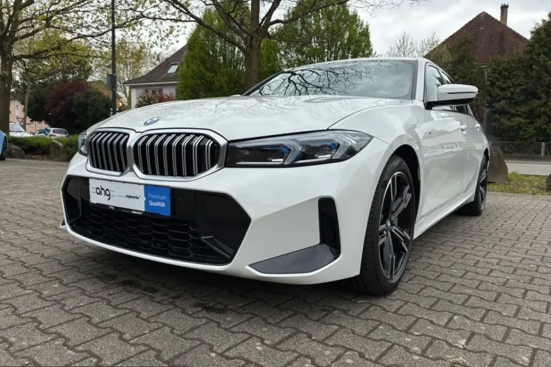 BMW 330 (Seria 3) din 2025 cu 11.490 km - oferta BMW229674 - foto 12