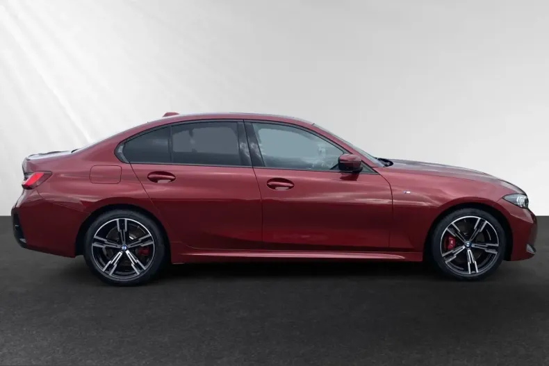 BMW 330 (Seria 3) din 2025 cu 6.600 km - oferta BMW229675 - foto 2