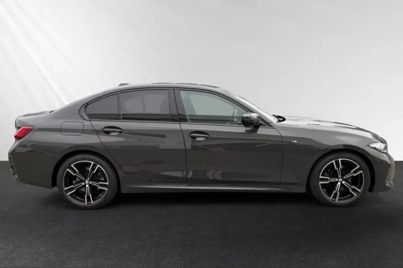 BMW 320 (Seria 3) din 2025 cu 25.400 km - oferta BMW229676 - foto 2