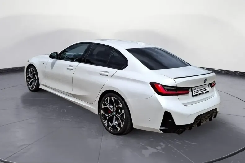 BMW 330 (Seria 3) din 2025 cu 18.122 km - oferta BMW229680 - foto 4