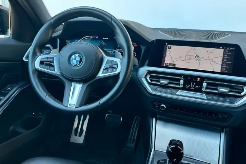 BMW 330 (Seria 3) din 2022 cu 76.045 km - oferta BMW229682 - foto 13