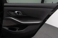 BMW 330 (Seria 3) din 2025 cu 18.910 km - oferta BMW229683 - foto 31
