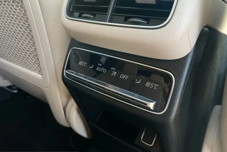 Mercedes-Benz GLE 400 (Clasa GLE) din 2022 cu 72.803 km - oferta MER229685 - foto 21