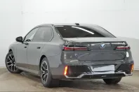 BMW 740 (Seria 7) din 2025 cu 10.200 km - oferta BMW229689 - foto 2