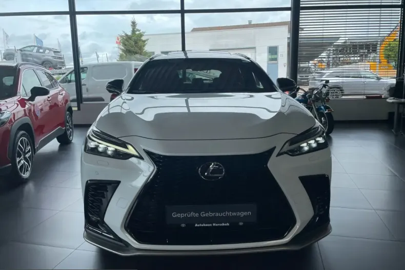 Lexus NX 450h din 2024 cu 15.600 km - oferta LEX229690 - foto 2