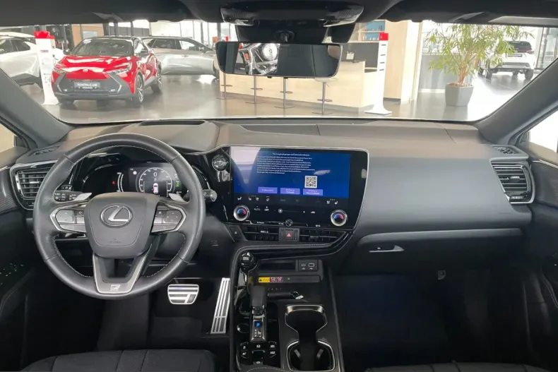 Lexus NX 450h din 2024 cu 15.600 km - oferta LEX229690 - foto 9