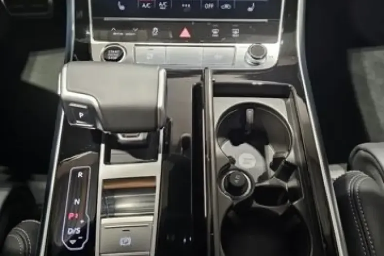 Audi Q7 din 2025 cu 26.210 km - oferta AUD229693 - foto 16