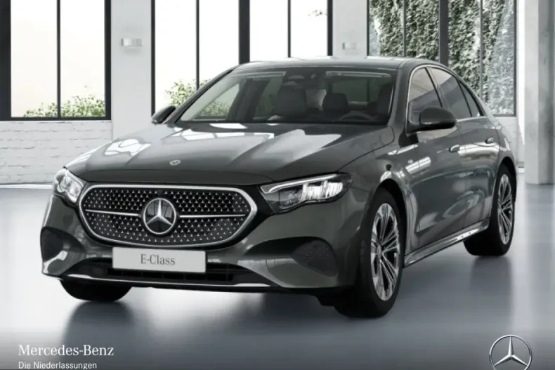 Mercedes-Benz E 300 (Clasa E) din 2025 cu 11.005 km - oferta MER229696 - foto 2