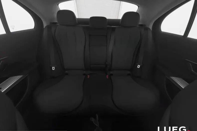 Mercedes-Benz E 220 (Clasa E) din 2025 cu 13.400 km - oferta MER229701 - foto 5