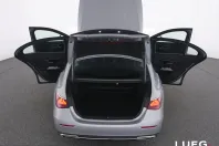 Mercedes-Benz E 220 (Clasa E) din 2025 cu 13.400 km - oferta MER229701 - foto 13