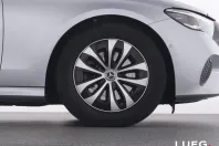 Mercedes-Benz E 220 (Clasa E) din 2025 cu 13.400 km - oferta MER229701 - foto 21