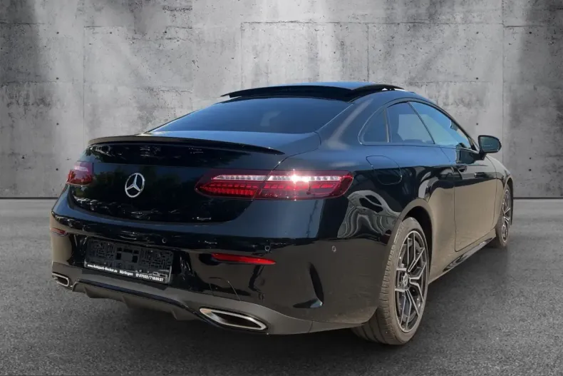 Mercedes-Benz E 450 (Clasa E) din 2023 cu 28.290 km - oferta MER229705 - foto 5