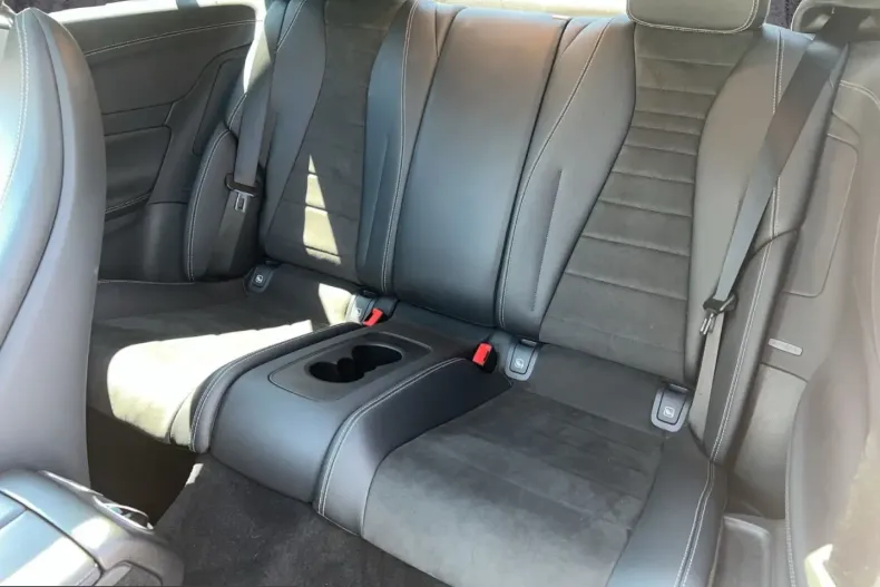 Mercedes-Benz E 450 (Clasa E) din 2023 cu 28.290 km - oferta MER229705 - foto 16