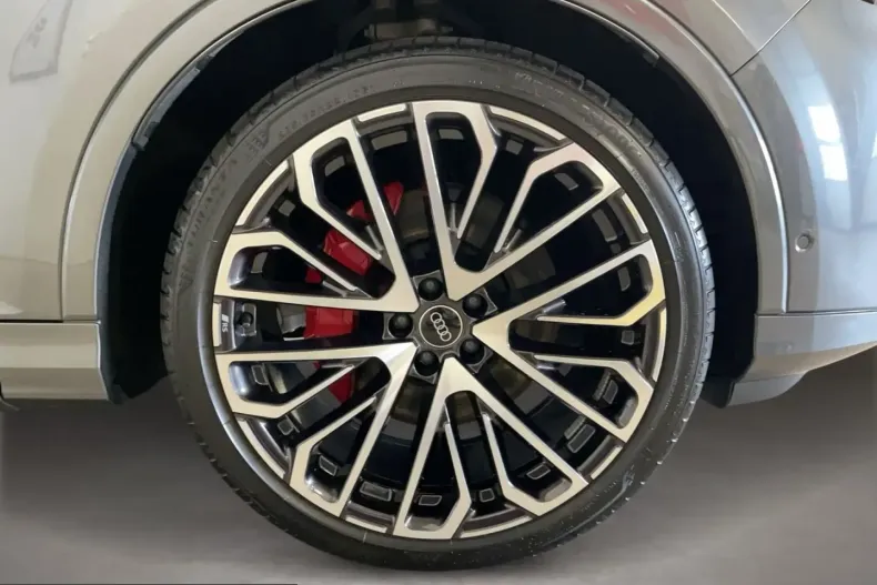 Audi Q7 din 2024 cu 71.600 km - oferta AUD229711 - foto 5