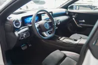 Mercedes-Benz CLA 220 (Clasa CLA) din 2025 cu 12.811 km - oferta MER229713 - foto 13