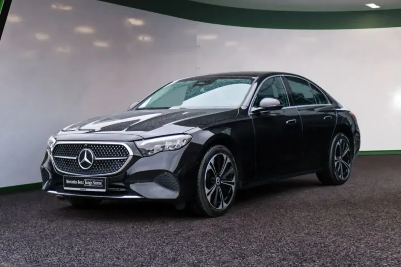 Mercedes-Benz E 300 (Clasa E) din 2025 cu 4.870 km - oferta MER229714 - foto 2