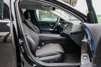 Mercedes-Benz E 300 (Clasa E) din 2025 cu 4.870 km - oferta MER229714 - foto 5