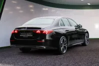 Mercedes-Benz E 300 (Clasa E) din 2025 cu 4.870 km - oferta MER229714 - foto 8