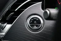 Mercedes-Benz E 300 (Clasa E) din 2025 cu 4.870 km - oferta MER229714 - foto 30