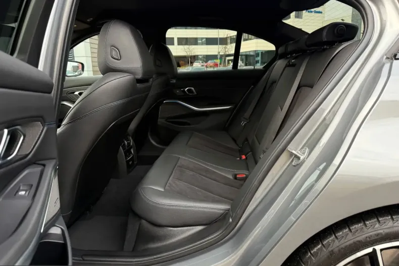 BMW 320 (Seria 3) din 2024 cu 44.900 km - oferta BMW229715 - foto 26