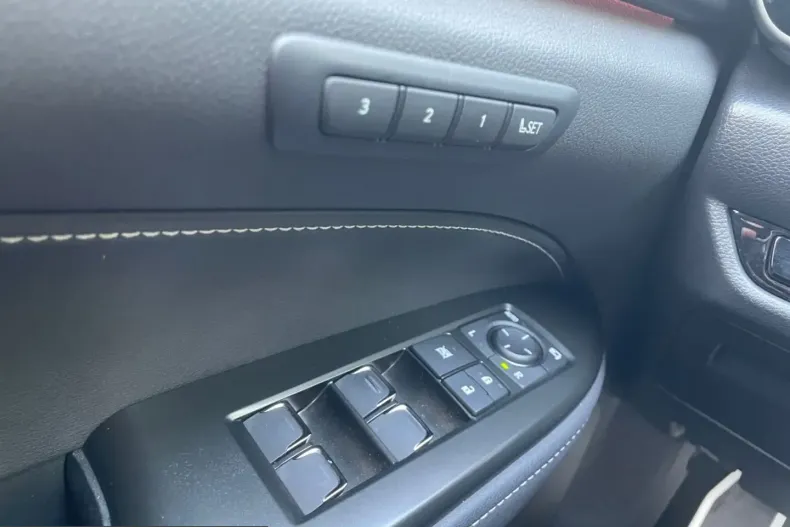 Lexus NX 350h din 2023 cu 61.423 km - oferta LEX229716 - foto 20