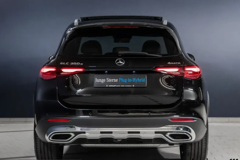 Mercedes-Benz GLC 300 (Clasa GLC) din 2024 cu 14.190 km - oferta MER229718 - foto 6