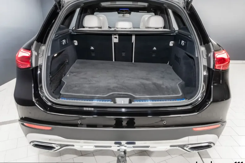 Mercedes-Benz GLC 300 (Clasa GLC) din 2024 cu 14.190 km - oferta MER229718 - foto 9