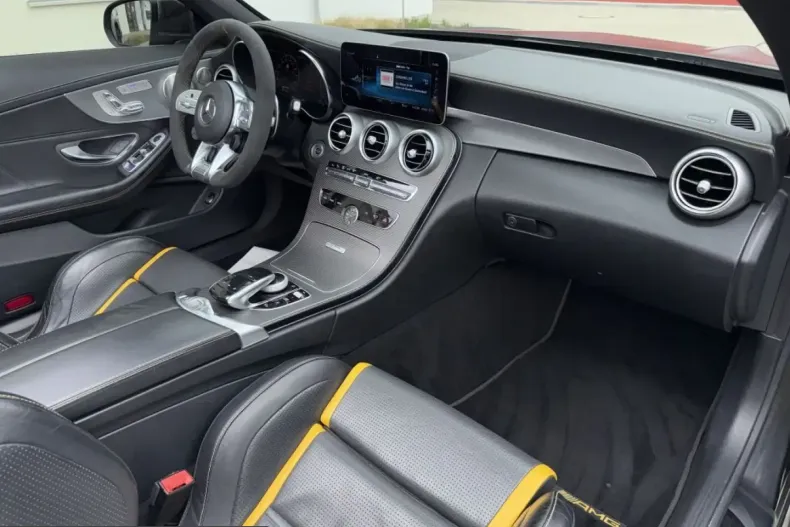 Mercedes-Benz C 63 AMG (Clasa C) din 2022 cu 92.193 km - oferta MER229719 - foto 18