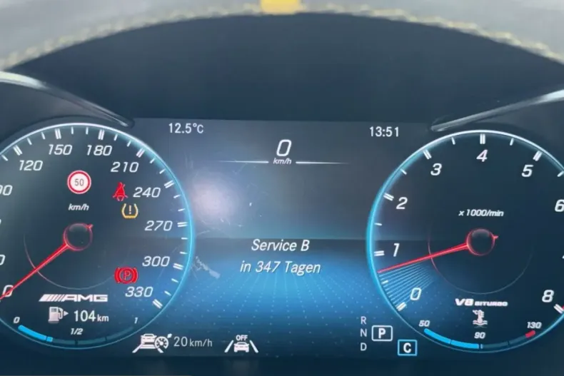 Mercedes-Benz C 63 AMG (Clasa C) din 2022 cu 92.193 km - oferta MER229719 - foto 20