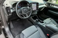 Volvo XC40 din 2023 cu 65.934 km - oferta VOL229726 - foto 6