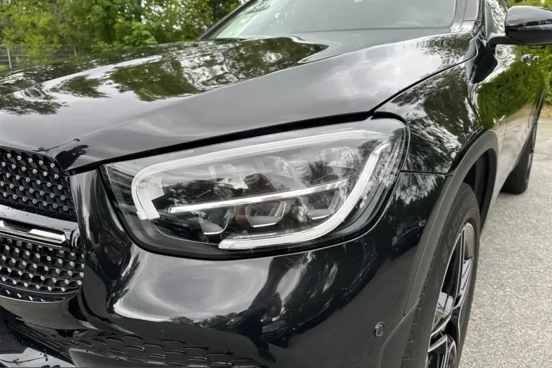 Mercedes-Benz GLC 300 (Clasa GLC) din 2021 cu 81.777 km - oferta MER229728 - foto 2