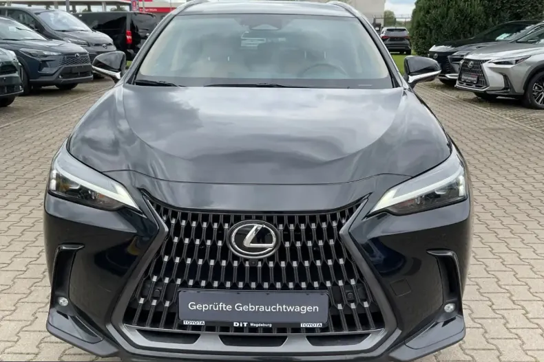 Lexus NX 450h din 2024 cu 70.136 km - oferta LEX229742 - foto 2