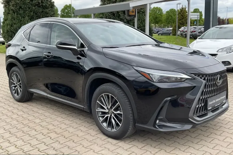 Lexus NX 450h din 2024 cu 70.136 km - oferta LEX229742 - foto 3