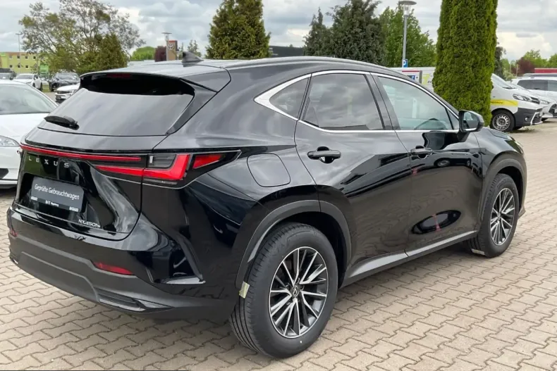 Lexus NX 450h din 2024 cu 70.136 km - oferta LEX229742 - foto 7