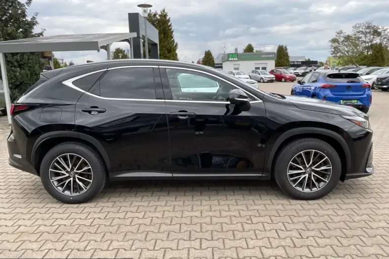 Lexus NX 450h din 2024 cu 70.136 km - oferta LEX229742 - foto 8