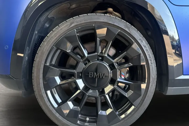 BMW XM (Seria X) din 2025 cu 17.107 km - oferta BMW229745 - foto 17